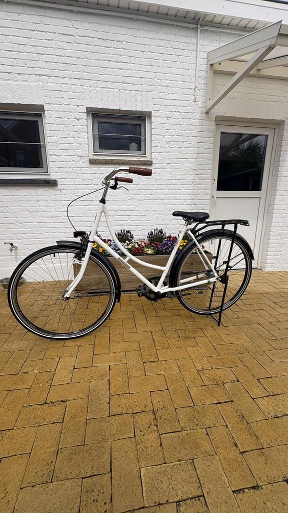 Damesfiets, Fietsen en Brommers, Ophalen, Zo goed als nieuw