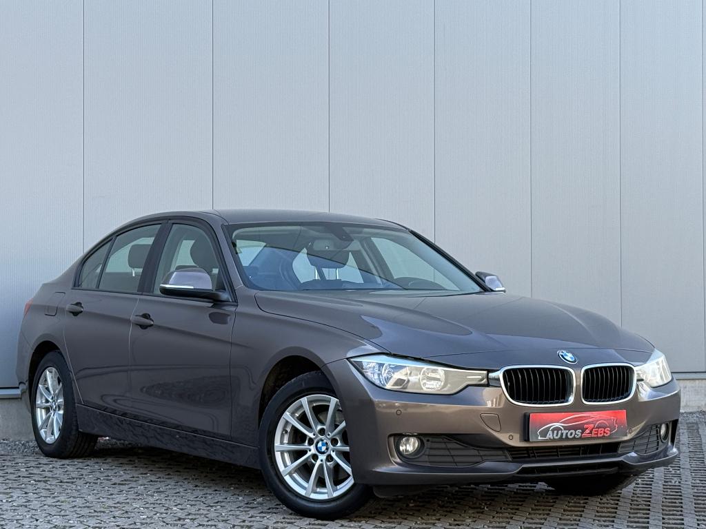 BMW 318 d Cruise Navi Park.Sensor Euro5, Auto's, BMW, Euro 5, 1995 cc, 4 cilinders, Bruin