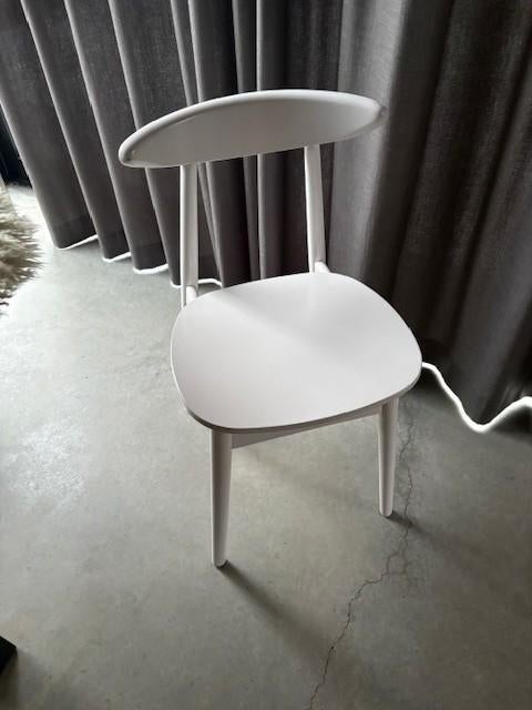 chaises en bois (4 pièces), Maison & Meubles, Chaises, Uniserseel, Comme neuf, Enlèvement, Quatre