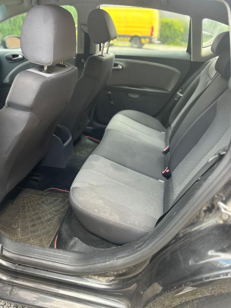 SEAT Leon 5 Door 5 portes Airco manuelle, Achat, 63 kW, Entreprise, Noir