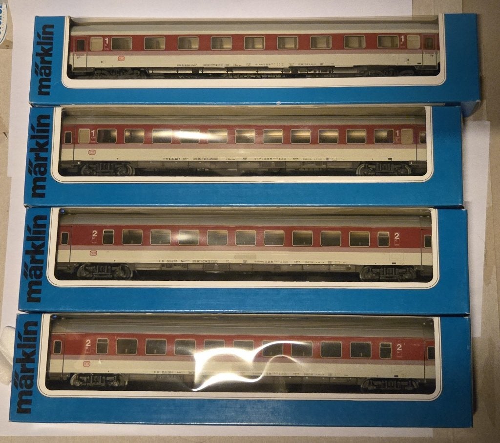 Rame InterCity DB Märklin HO - (4226/27(2x)/48 + Exclu 2862), Enlèvement ou Envoi, Comme neuf, Set de Trains, Courant continu ou Courant alternatif