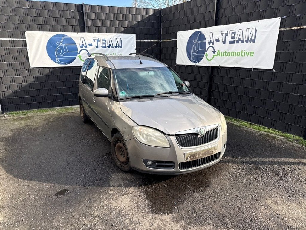 MOTEUR Skoda Roomster (5J) (01-2006/05-2015), Utilisé, Info@skoda-auto.de, Skoda, Max-Planck-Straße  3-5
64331  Weiterstadt, DE