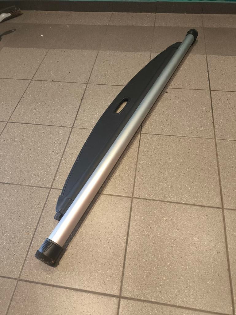 Cache bagage Kia Carens 3 (2015), Kia
