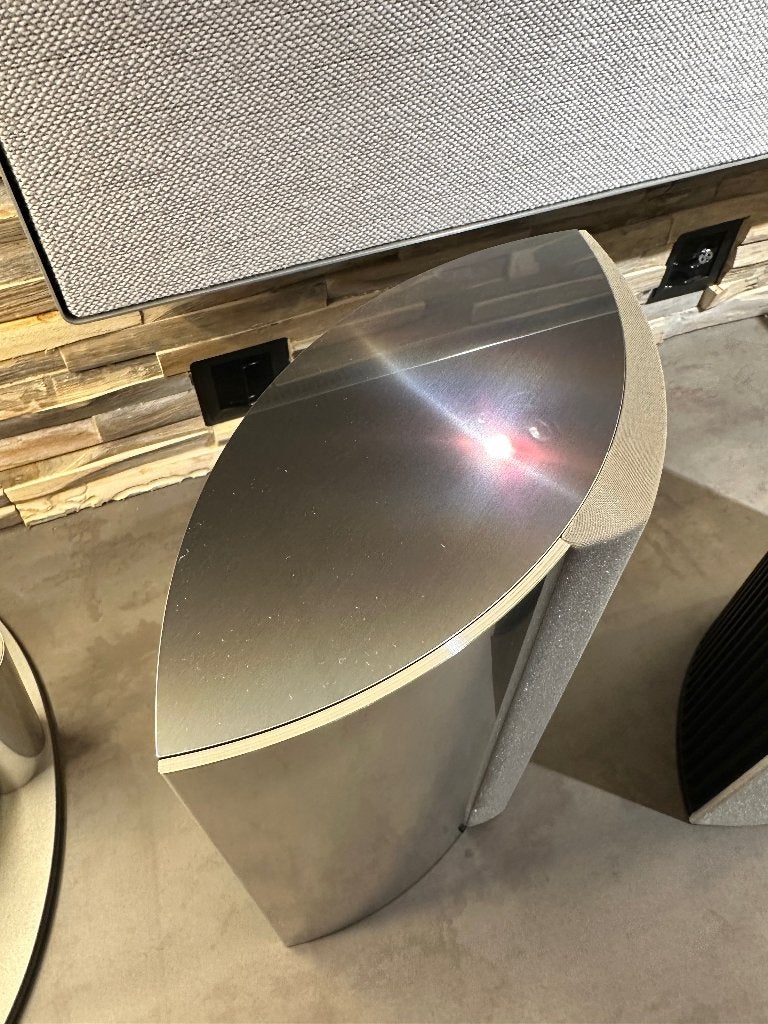 Bang & Olufsen Beolab 4000 met muurbeugels - B&O, Info@bang-olufsen.dk, 60 à 120 watts, Comme neuf, Bang & Olufsen