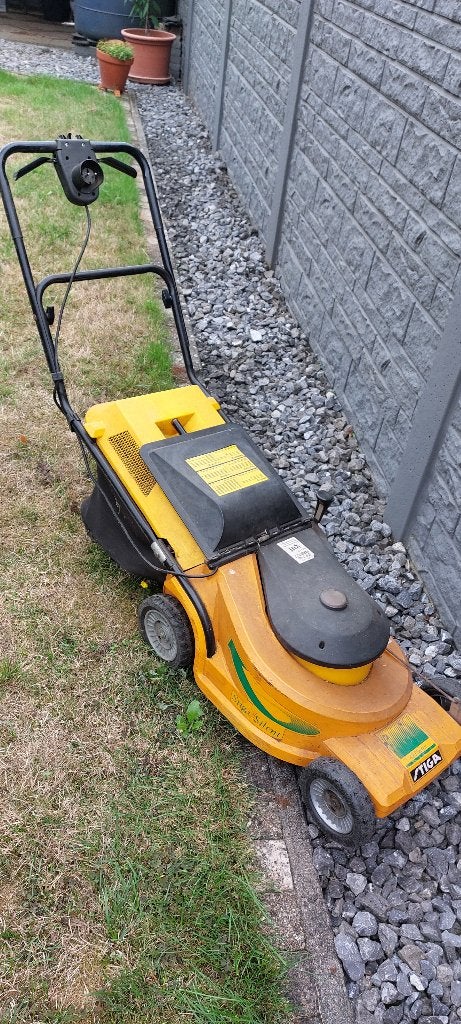 grasmaaier, Ophalen, Elektrische grasmaaier, Stiga