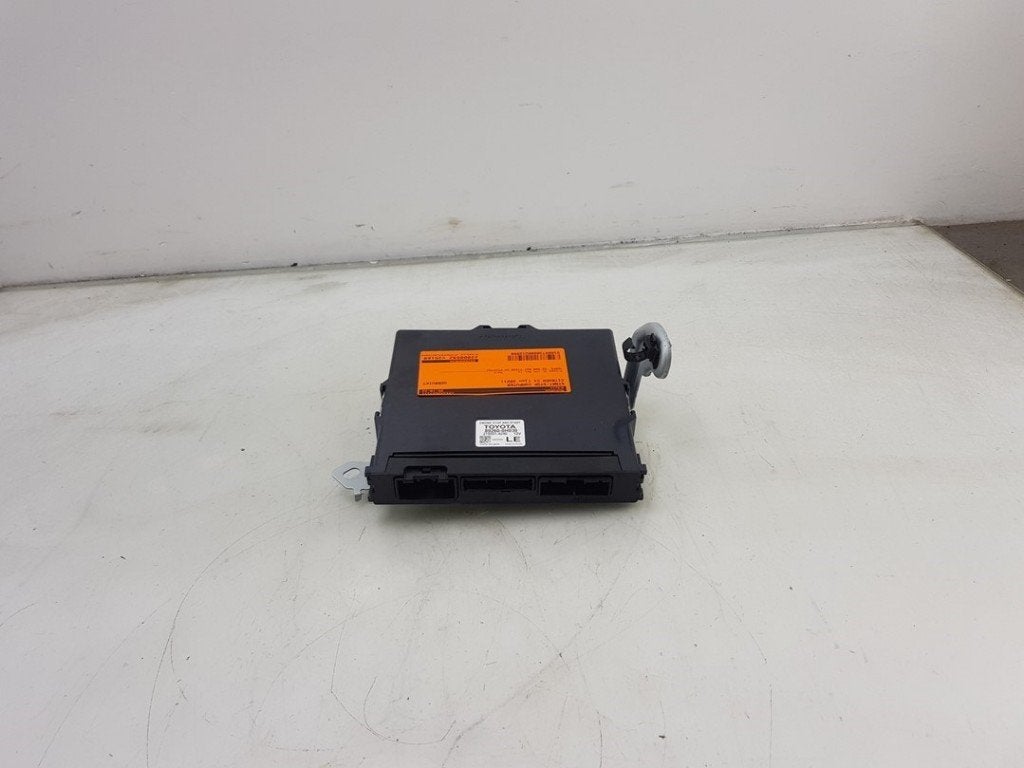 START/STOP SCHAKELAAR Citroën C1 (|892600H030|), Gebruikt, Citroën, Kontakt-citroen@citroen.com, Citroën Deutschland GmbH