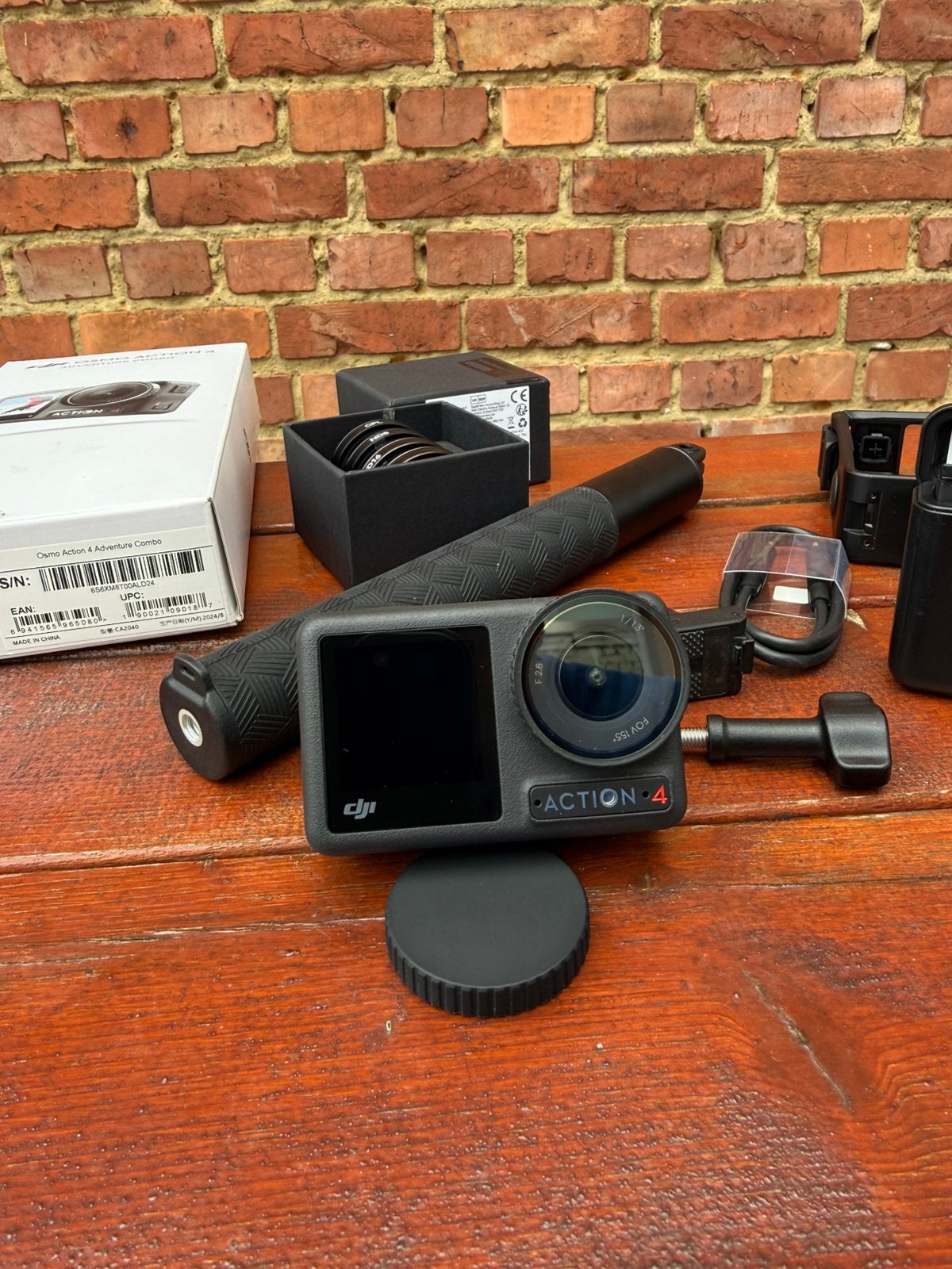 DJI Osmo Action 4 Adventure Combo + Telesin CPL+ND8/16/32, Enlèvement ou Envoi, Comme neuf