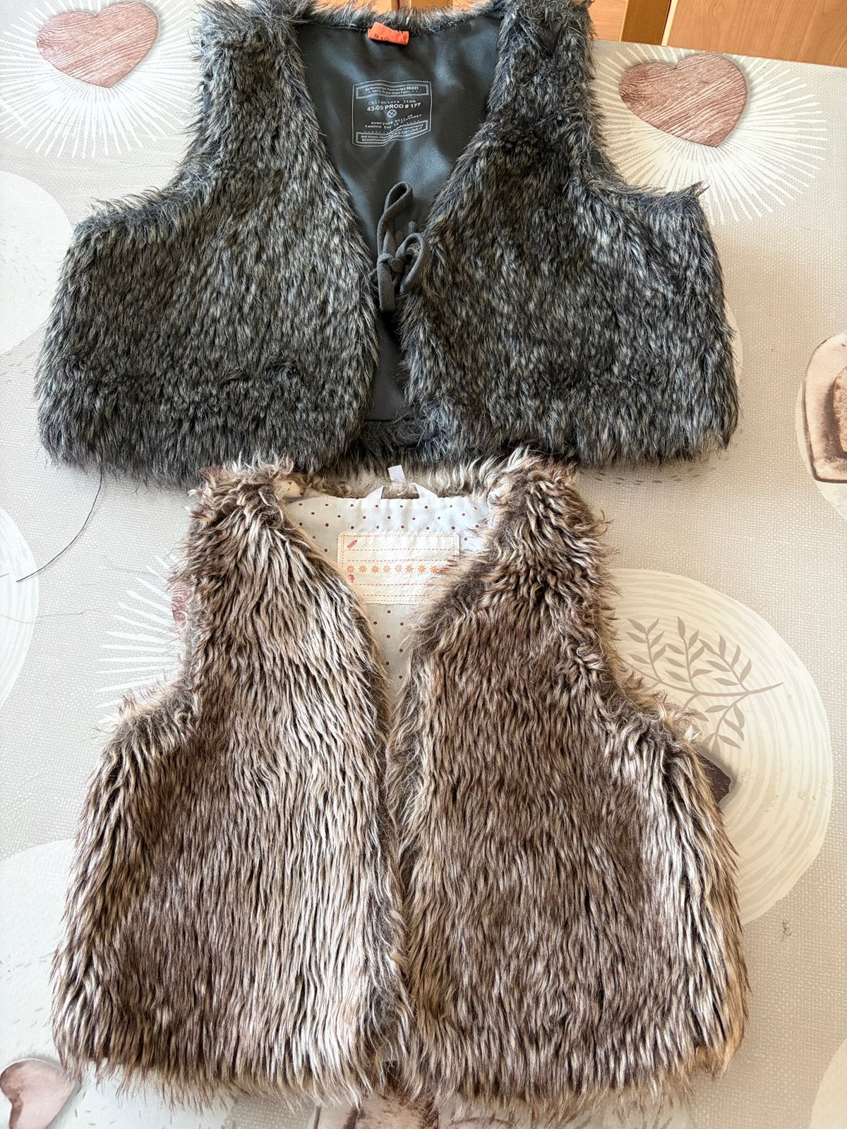 Set van 2 mouwloze hemdjes van imitatiebont, Kleding | Dames, Ophalen of Verzenden, Zo goed als nieuw, Beige