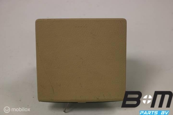 Asbak Volkswagen Passat 3BG Sedan, Utilisé