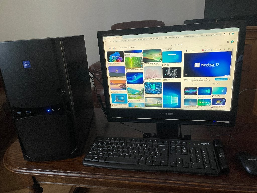 Samsung monitor voor PC Windows 10 Pro Office, Computers en Software, Ophalen, 3 tot 5 ms, 22", DVI