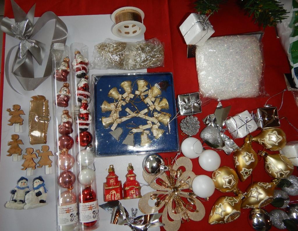 Geweldig lot: kerstballen, slingers, boom enz..., Ophalen of Verzenden, Zo goed als nieuw