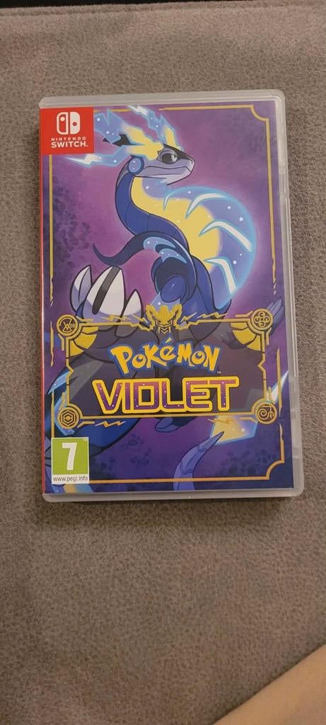 Purple Pokemon op Nintendo Switch met doos, Games en Spelcomputers, Games | Nintendo Switch, Ophalen of Verzenden, Zo goed als nieuw