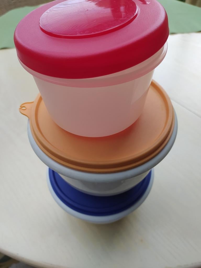 3 tupperware dozen, Ophalen, Zo goed als nieuw, Blauw