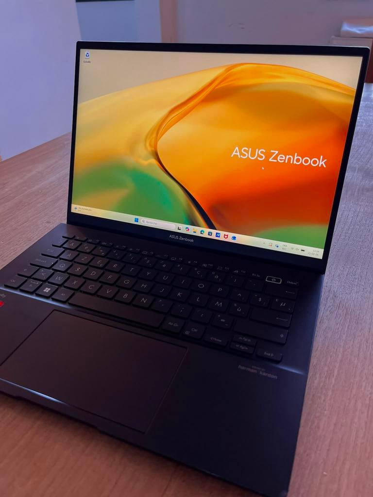 ASUS Zenbook 14 UM3402Y €650 bespreekbaar!, Ophalen, Gebruikt, 14 inch, SSD