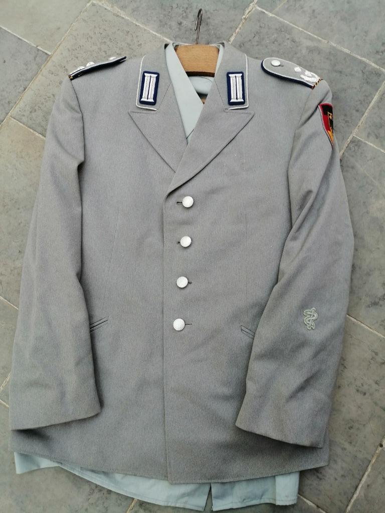 ALLEMAGNE - LIEUTENANT COLONEL SERVICE MEDICAL (A), Ophalen of Verzenden, Landmacht, Kleding of Schoenen