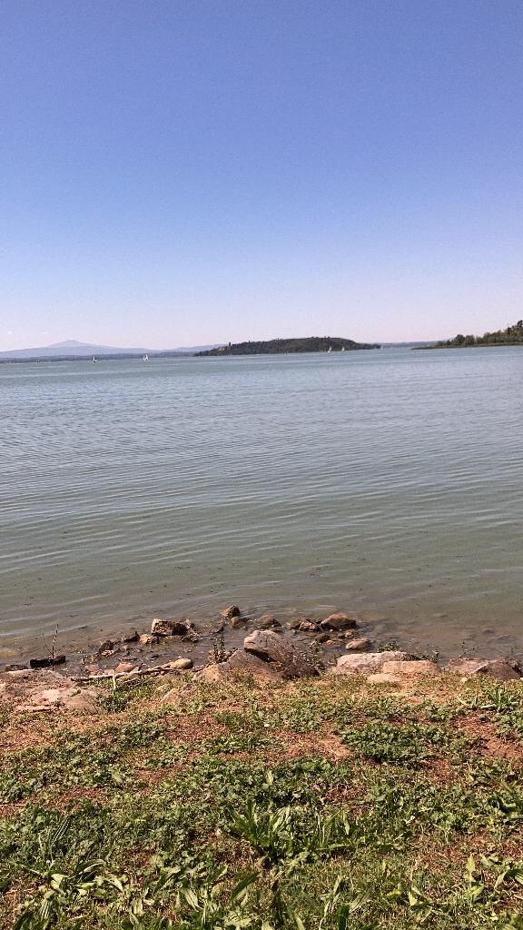 Vakantieappartement in Le Marche, Propriétaire, Campagne, Internet, Lac ou rivière