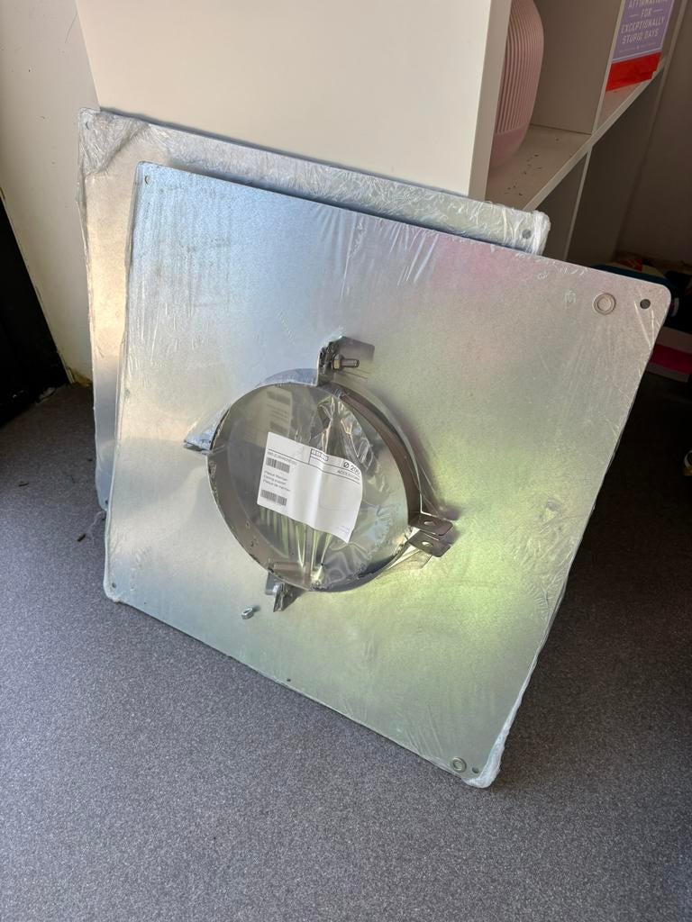 Twee vloersteunen voor kachelbuizen NIEUW, Ophalen, Zo goed als nieuw