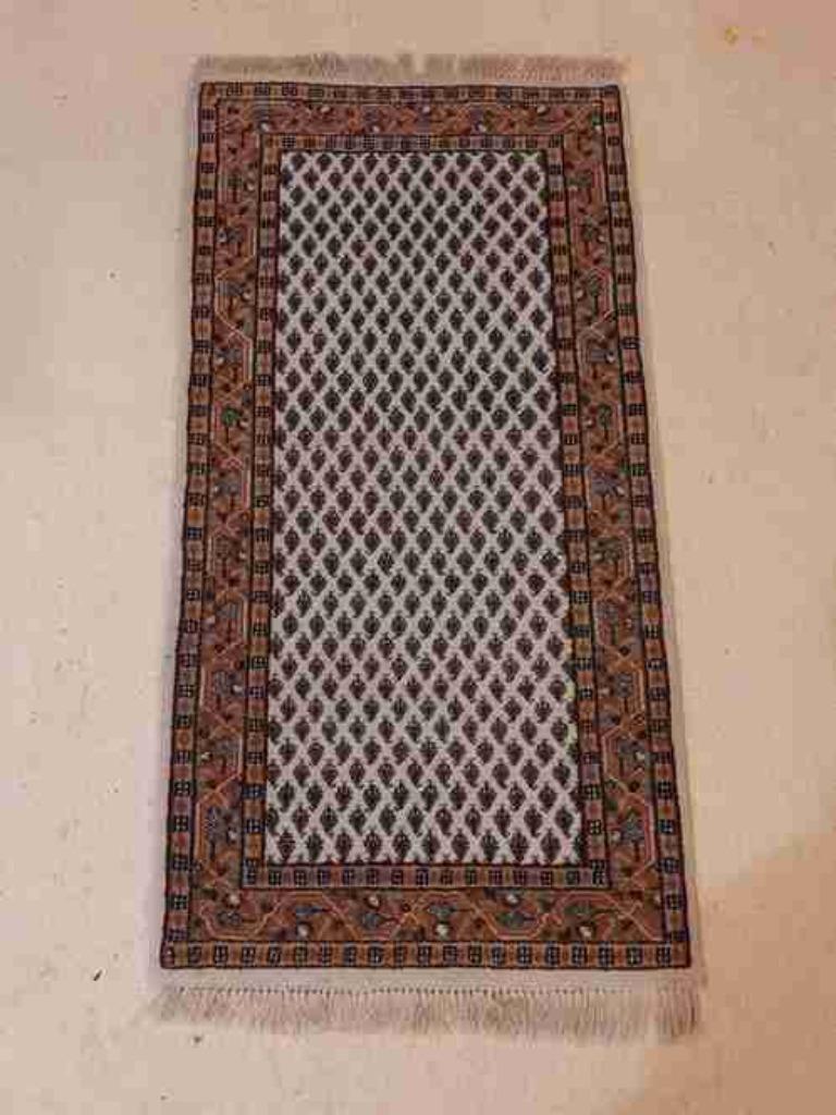 Tapis persan marron beige 137/71 cm, Enlèvement ou Envoi
