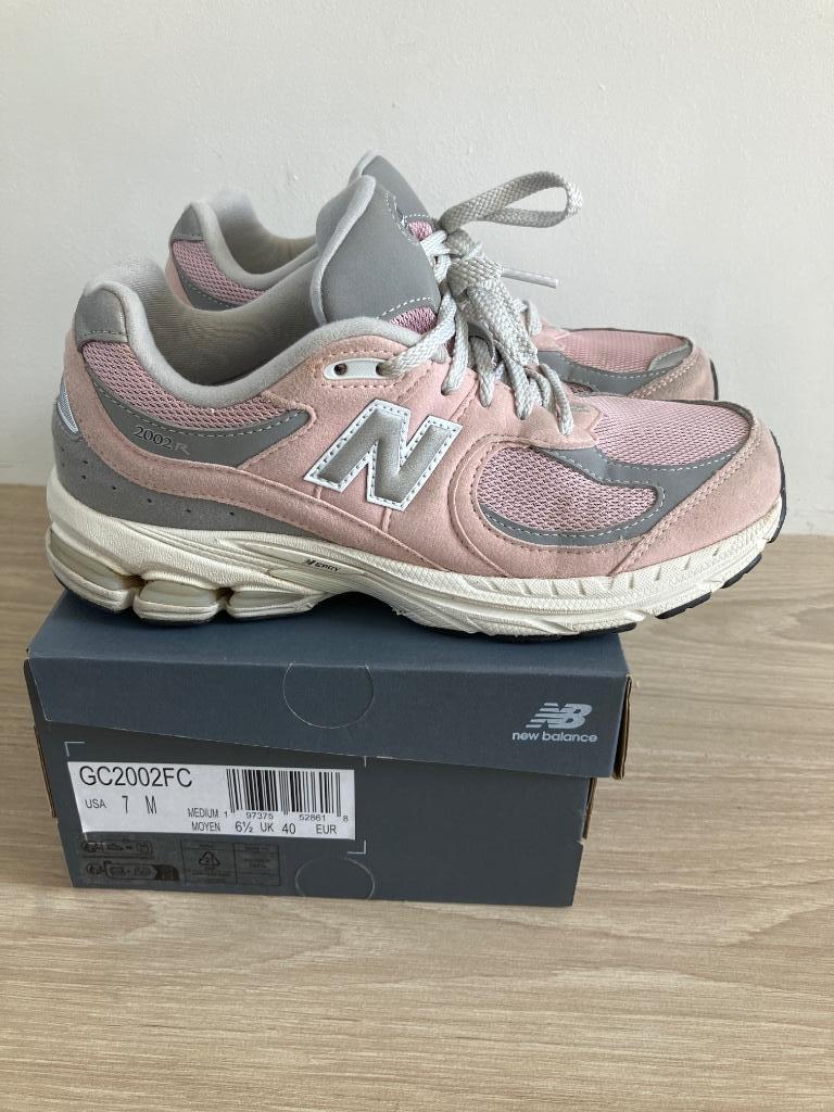 New Balance 2002R, maat 40, Enlèvement ou Envoi, Rose, Sneakers et Baskets, New Balance