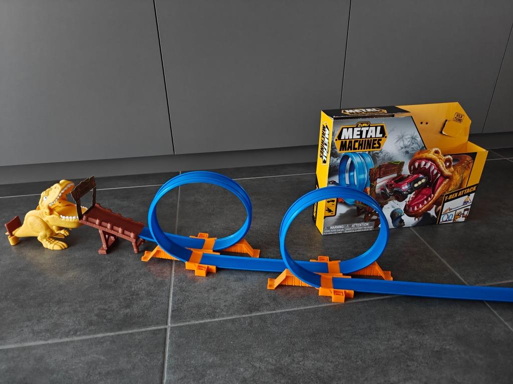 Zuru stuntbaan metal machines t-rex attack, Ophalen, Handmatig, Met looping, Racebaan