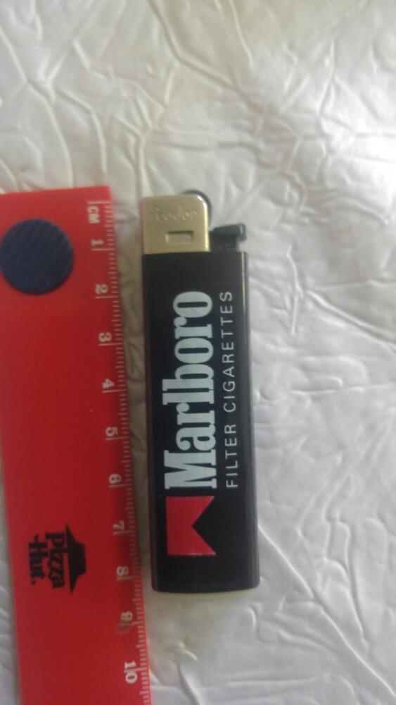 Vintage aansteker Briquet feudor marlboro vide 1980, Ophalen of Verzenden, Gebruikt, Aansteker