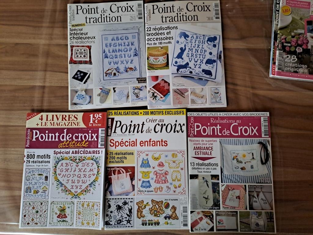 Magazines point de croix, Hobby en Vrije tijd, Ophalen