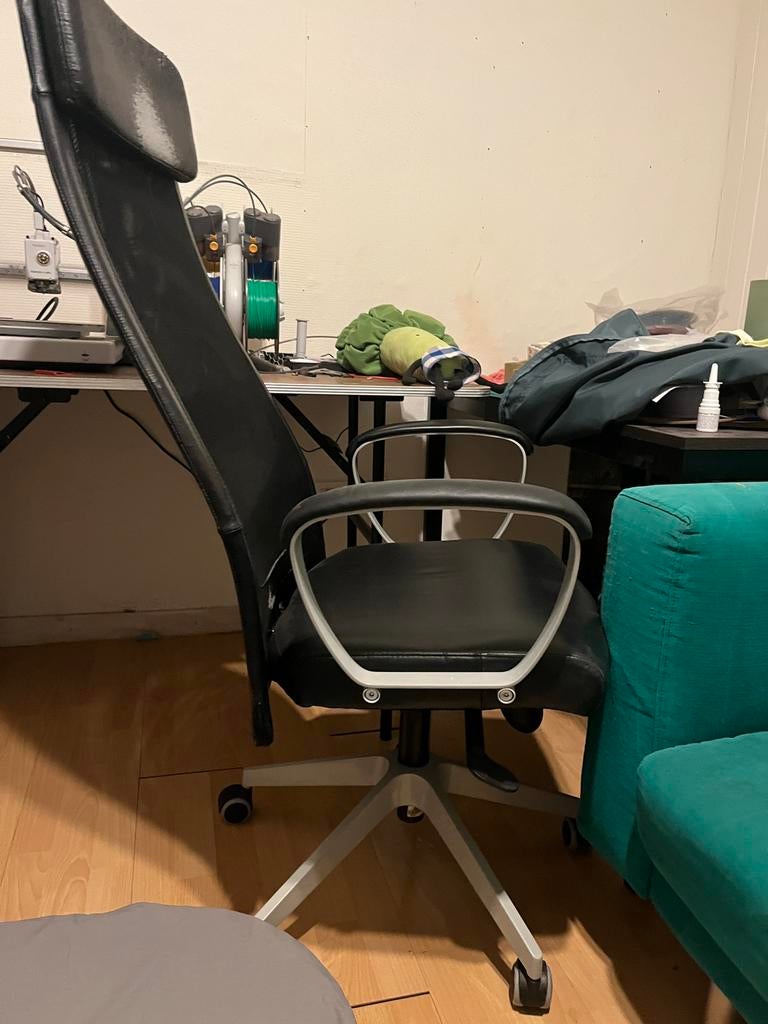 Ikea Markus bureaustoel, Huis en Inrichting, Bureaustoelen, Ophalen, Gebruikt, Zwart, Bureaustoel