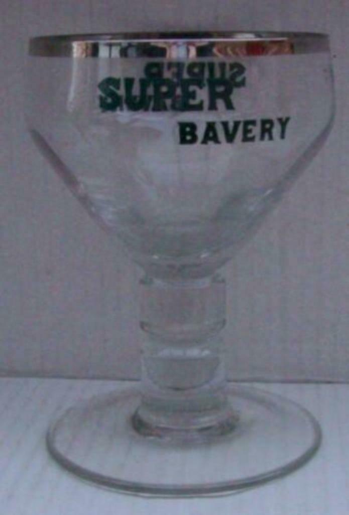 bier brouwerij glas Super Bavery licht email 25cl Couillet, Ophalen of Verzenden, Zo goed als nieuw, Bierglas