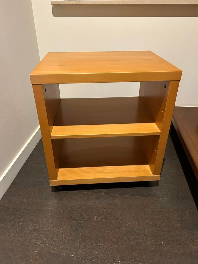 Ikea nachtkastje, Huis en Inrichting, Ophalen, Zo goed als nieuw