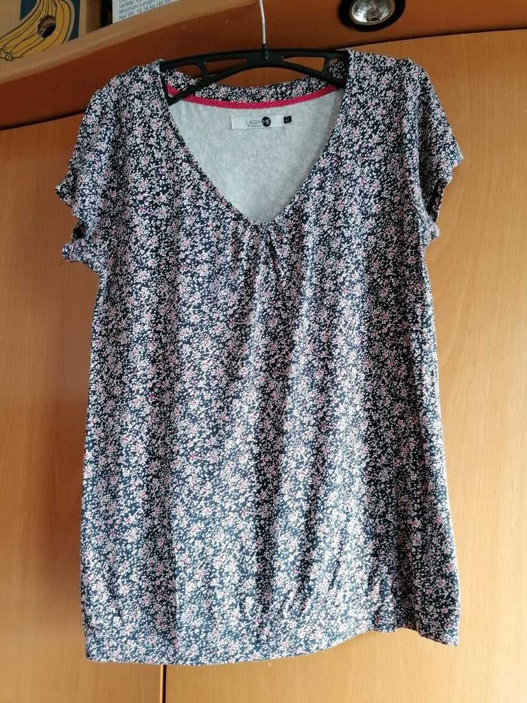 T-shirt, Kleding | Dames, Maat 38/40 (M), Ophalen of Verzenden, Gedragen, Very Me