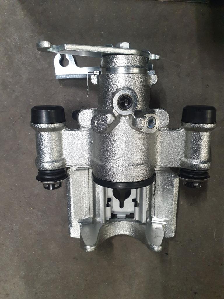 Remklauw NISSAN Cabstar,NT400, Auto-onderdelen, Ophalen, Nissan