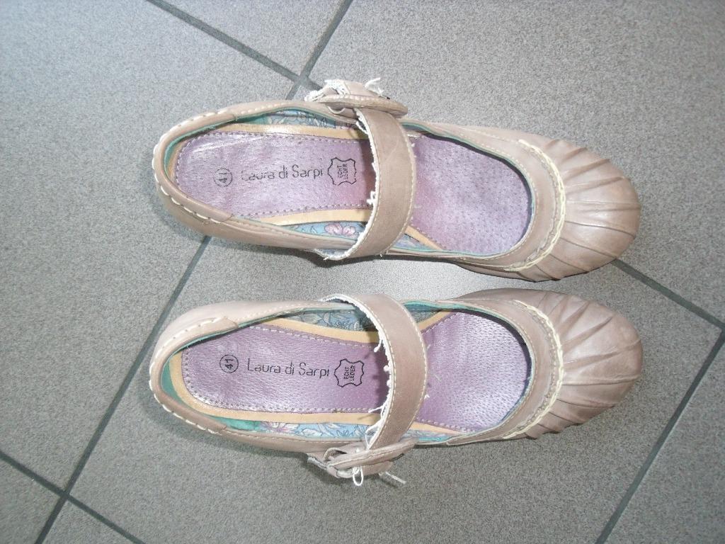 Schoenen van Laura Di Sarpi, Enlèvement ou Envoi, Beige, Porté, Laura Di Sarpi