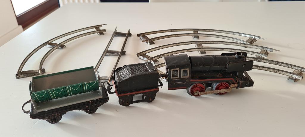 oude blikken speelgoedtrein  opwindbare locomotief werkend, Enlèvement ou Envoi