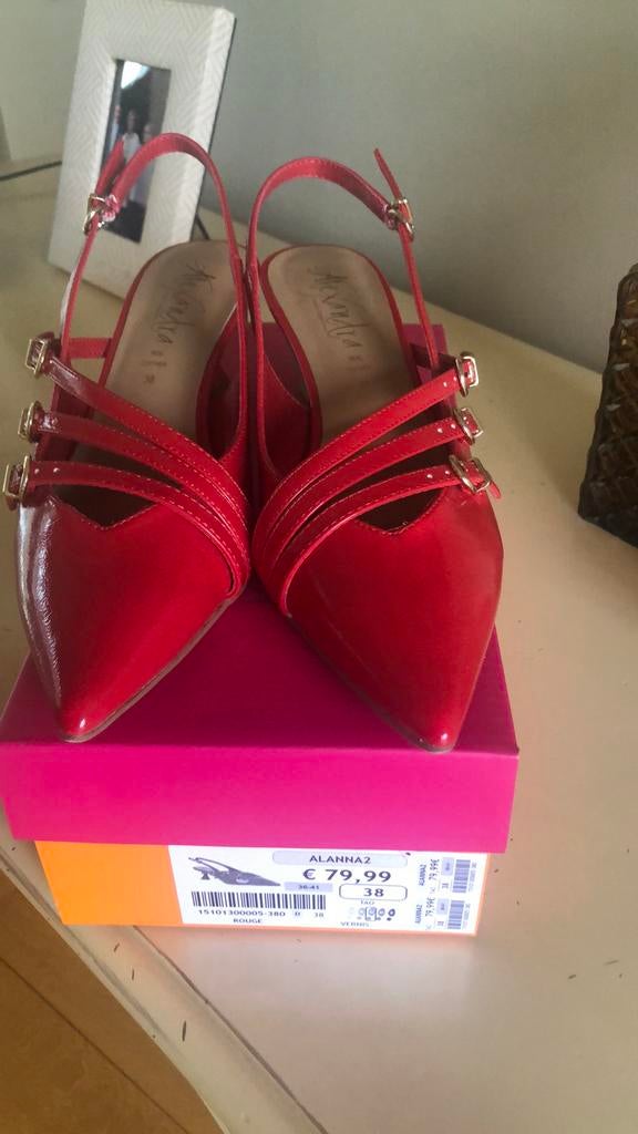 Superbes chaussures neuves Alexandra, Enlèvement, Alexandra, Sandales et Mûles, Neuf