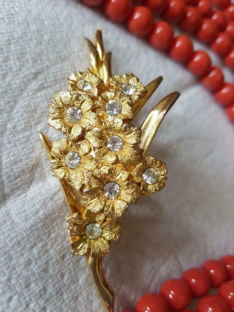 vergulde broche, Handtassen en Accessoires, Overige materialen, 4 tot 7 cm, Ophalen of Verzenden, Zo goed als nieuw