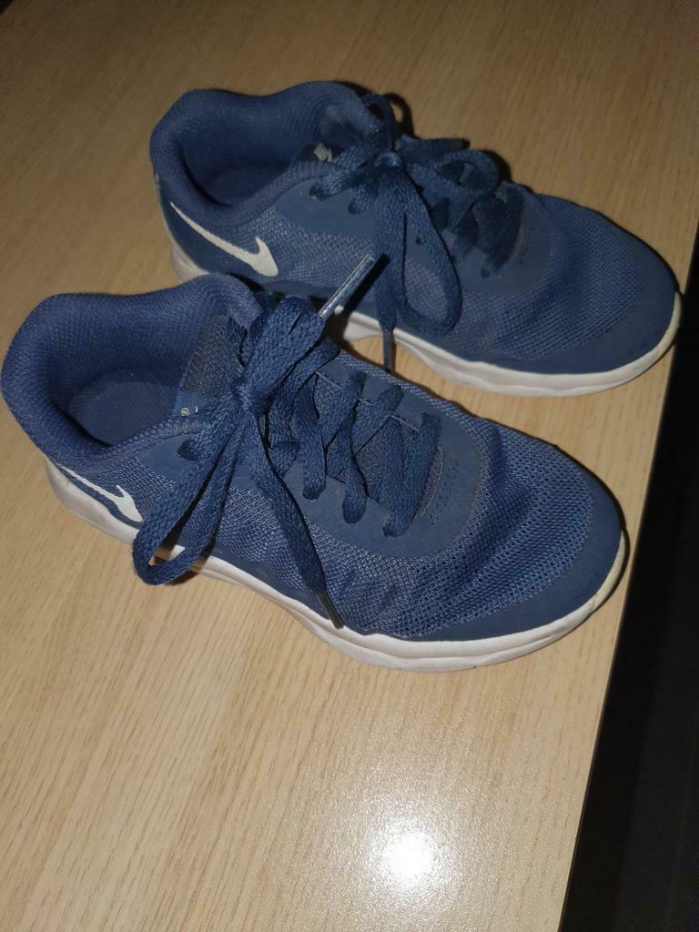 donkerblauwe loopschoenen Nike - maat 28,5, Ophalen, Sportschoenen, Zo goed als nieuw, Nike