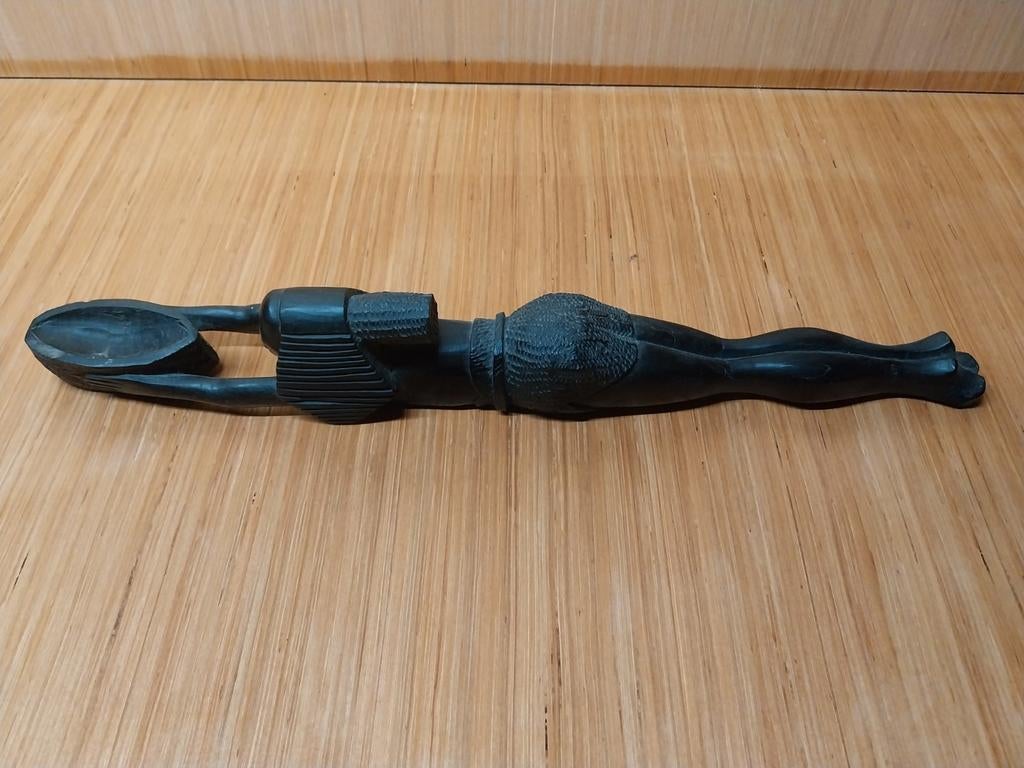 sculpture sur bois, Enlèvement ou Envoi