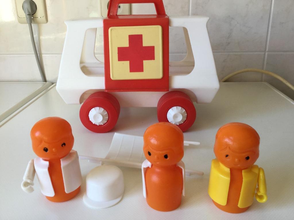 Peuterspeelgoed - ziekenwagen met toebehoren, Ophalen of Verzenden
