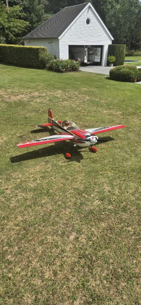 extra 300 104 inch extreme flight, Ophalen, Gebruikt, Benzine