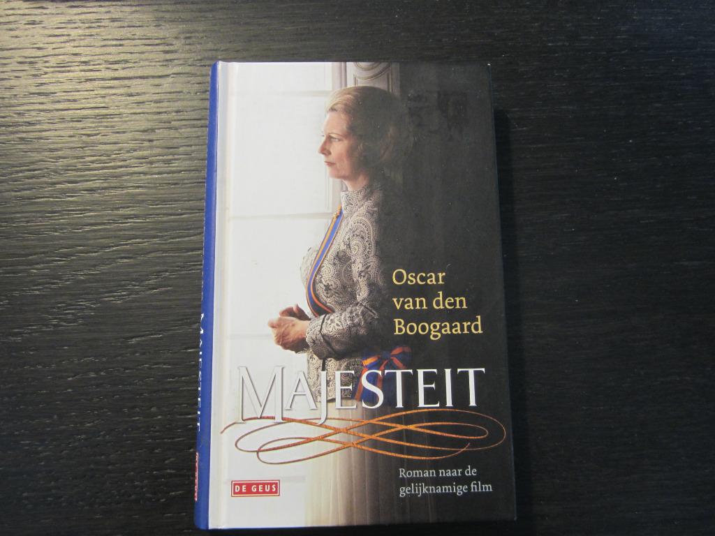 Majesteit  -Oscar van den Boogaard-, Ophalen of Verzenden