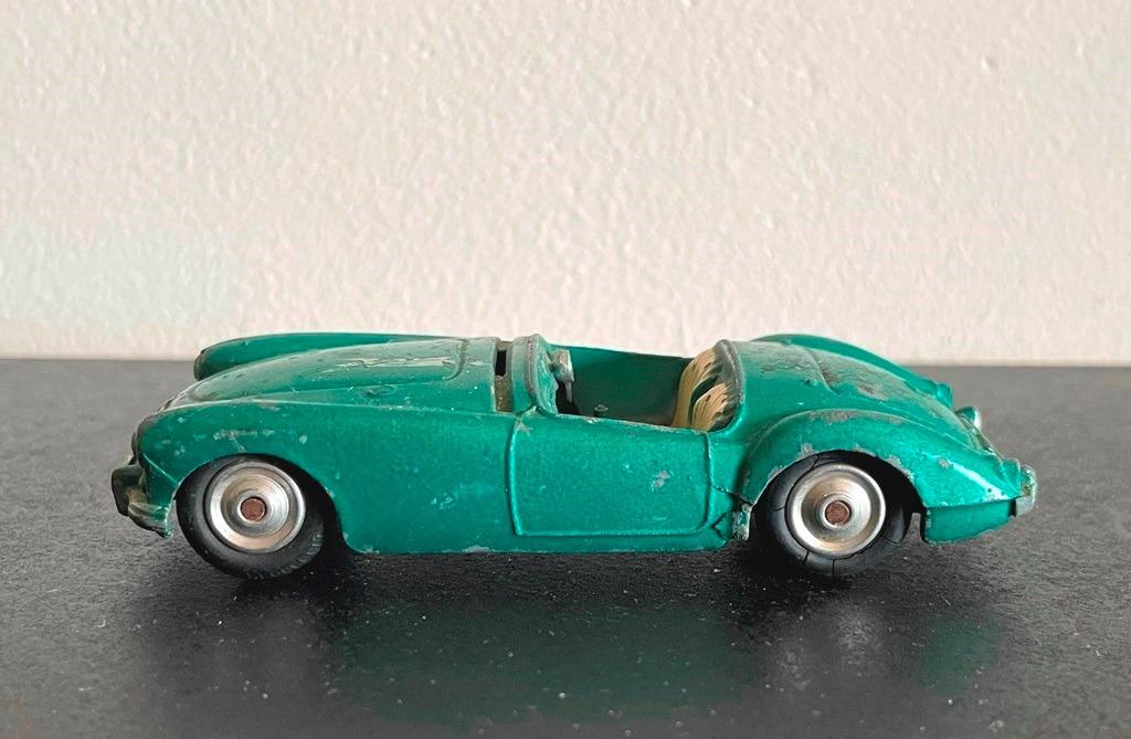Collector : MG A / CORGI TOYS 1:50 Die Cast Vintage, Enlèvement ou Envoi, Utilisé, Voiture, Corgi