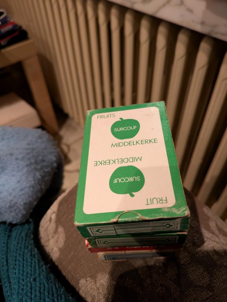 Surcouf, Verzenden, Zo goed als nieuw, Speelkaart(en)