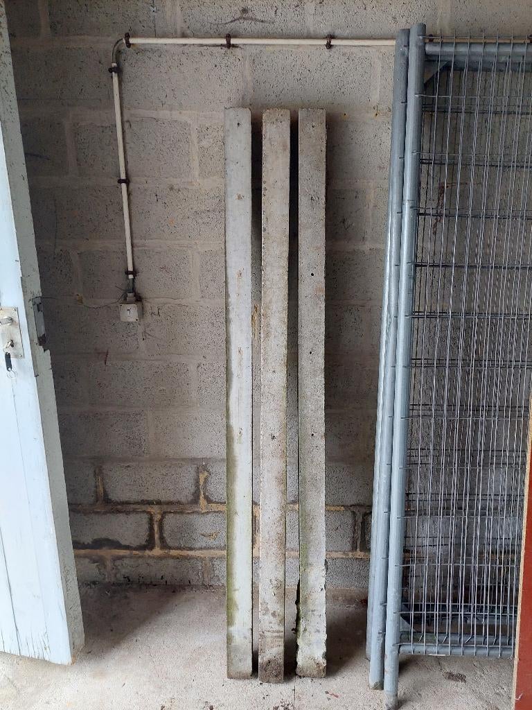 Piquets en béton, Enlèvement, Utilisé, Autres matériaux, Autres types