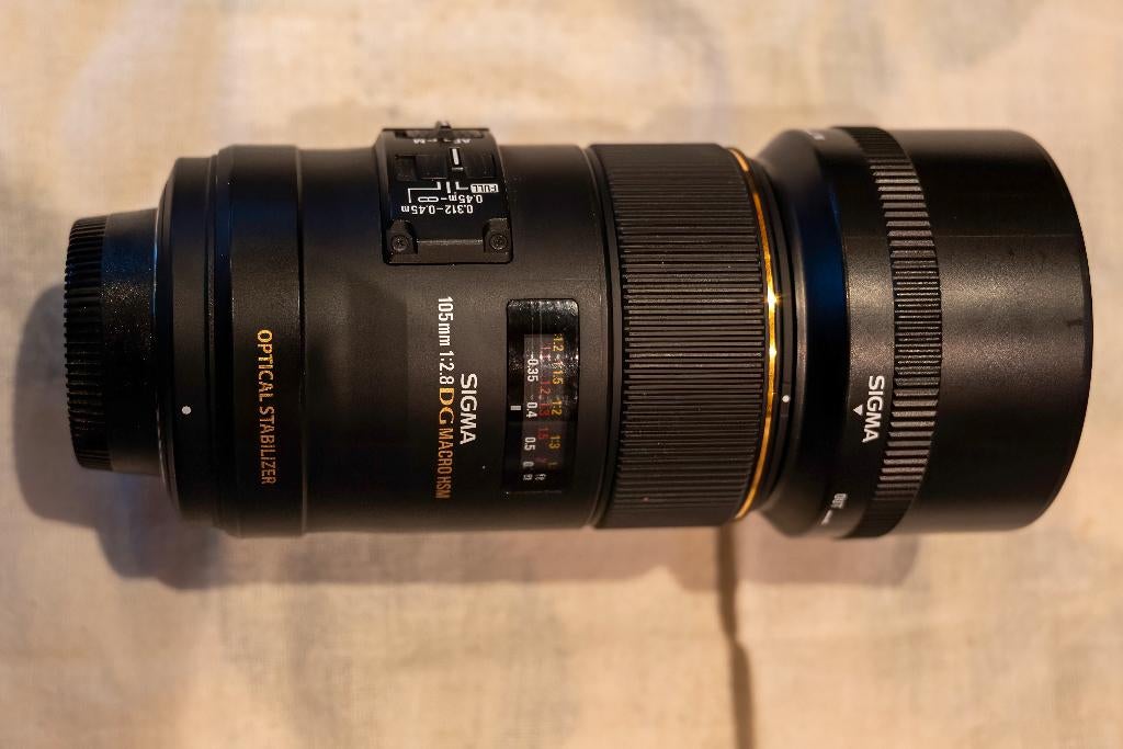 Sigma 105mm F/2.8 EX DG Macro OS HSM Nikon F, Enlèvement, Comme neuf, Objectif macro
