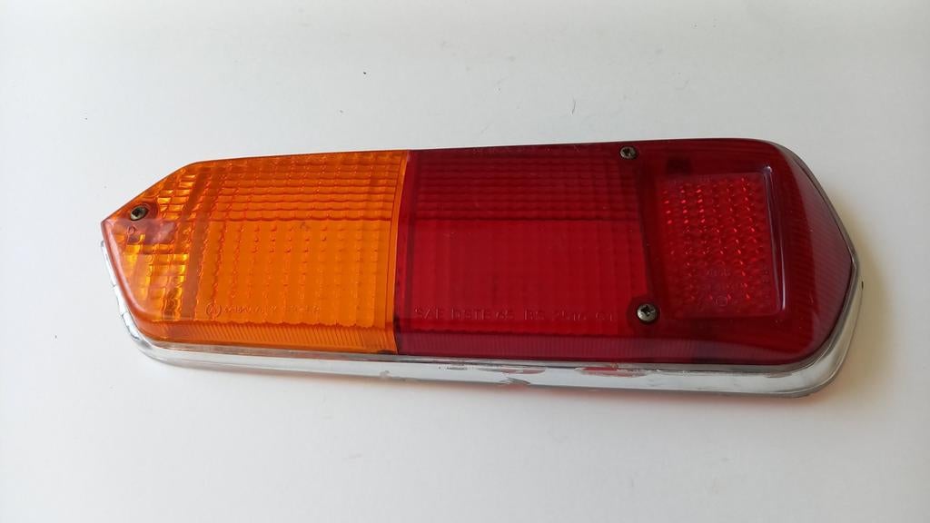 Cabochon feu arrière Renault 16 Droite, Autos : Pièces & Accessoires, Enlèvement ou Envoi, Utilisé, Renault