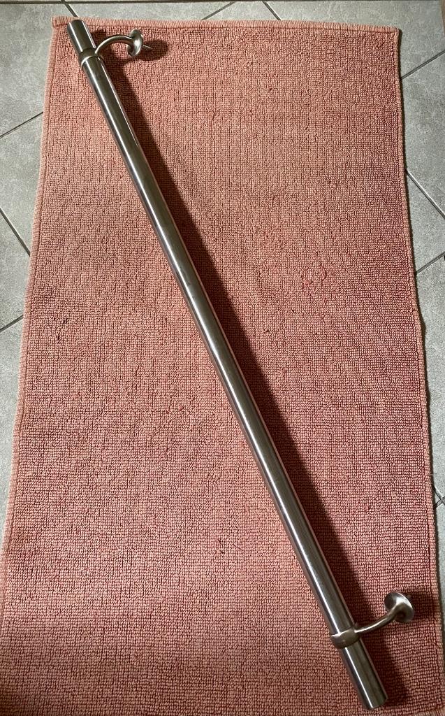 Barre inox repose pied pour comptoir de bar, Ophalen, Zo goed als nieuw