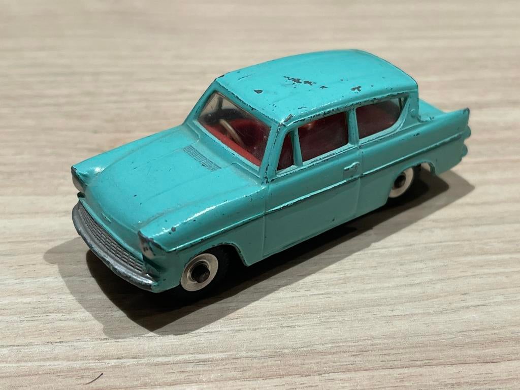 Dinky toys england ford anglia 155 origineel, Enlèvement ou Envoi, Utilisé, Dinky Toys