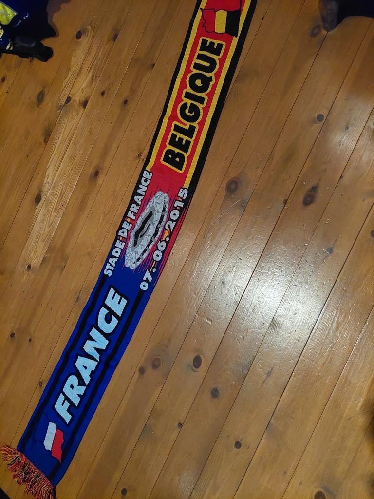 France Belgium 2015 nieuwe stadionsjaal Frankrijk, Verzenden