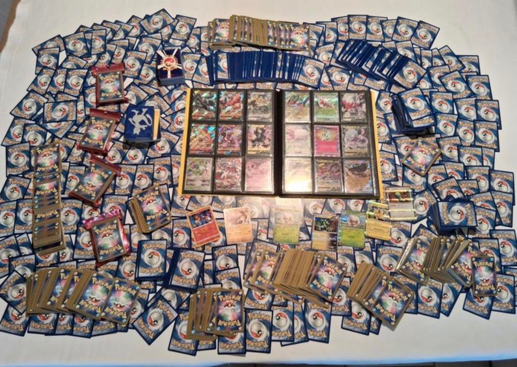 Pokemon - 1500 Mixed Collectie, Hobby en Vrije tijd, Verzamelkaartspellen | Pokémon, Ophalen of Verzenden