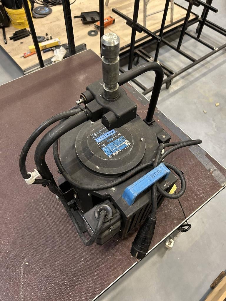 ADB Fresnell 1000watt SP10, Muziek en Instrumenten, Ophalen, Gebruikt